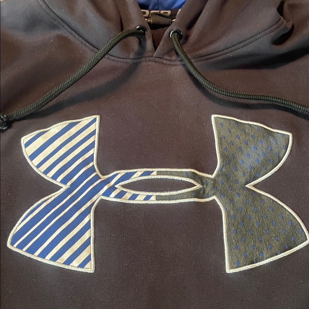 Under Armour men’s hoodie - size Small - Picture 3 of 10